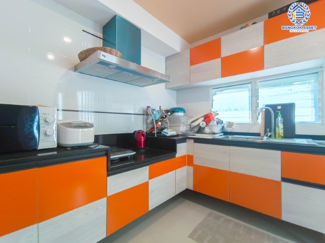 *****บ้านเดี่ยวมือสองนนทบุรี ม.มัณฑนา ราชพฤกษ์-สะพานเจษฎาบดินทร์ฯ เนื้อที่มากถึง 58 ตร.ว. ฟังก์ชัน 3 ห้องนอน 3 ห้องน้ำ 2 ที่จอดรถ บนทำเลติดถนนราชพฤกษ์ เชื่อมต่อถนนหลายเส้นทาง เดินเข้าเมืองสะดวก ใกล้ทางด่วน "ศรีรัช" ห้ามพลาด!